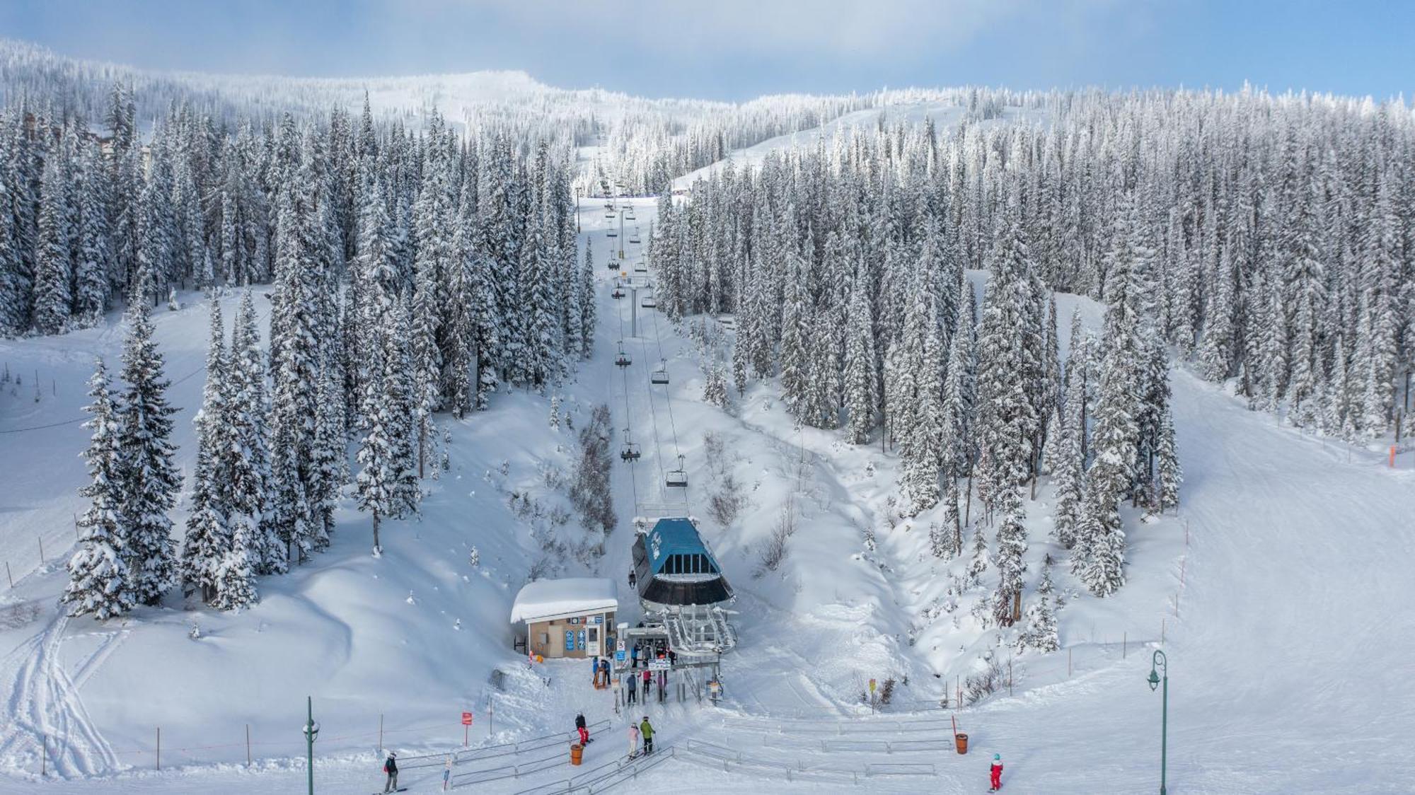 Fresh Tracks Retreat - Ski In Out Mtn View & Private Hot Tub Big White Ski Resort Экстерьер фото