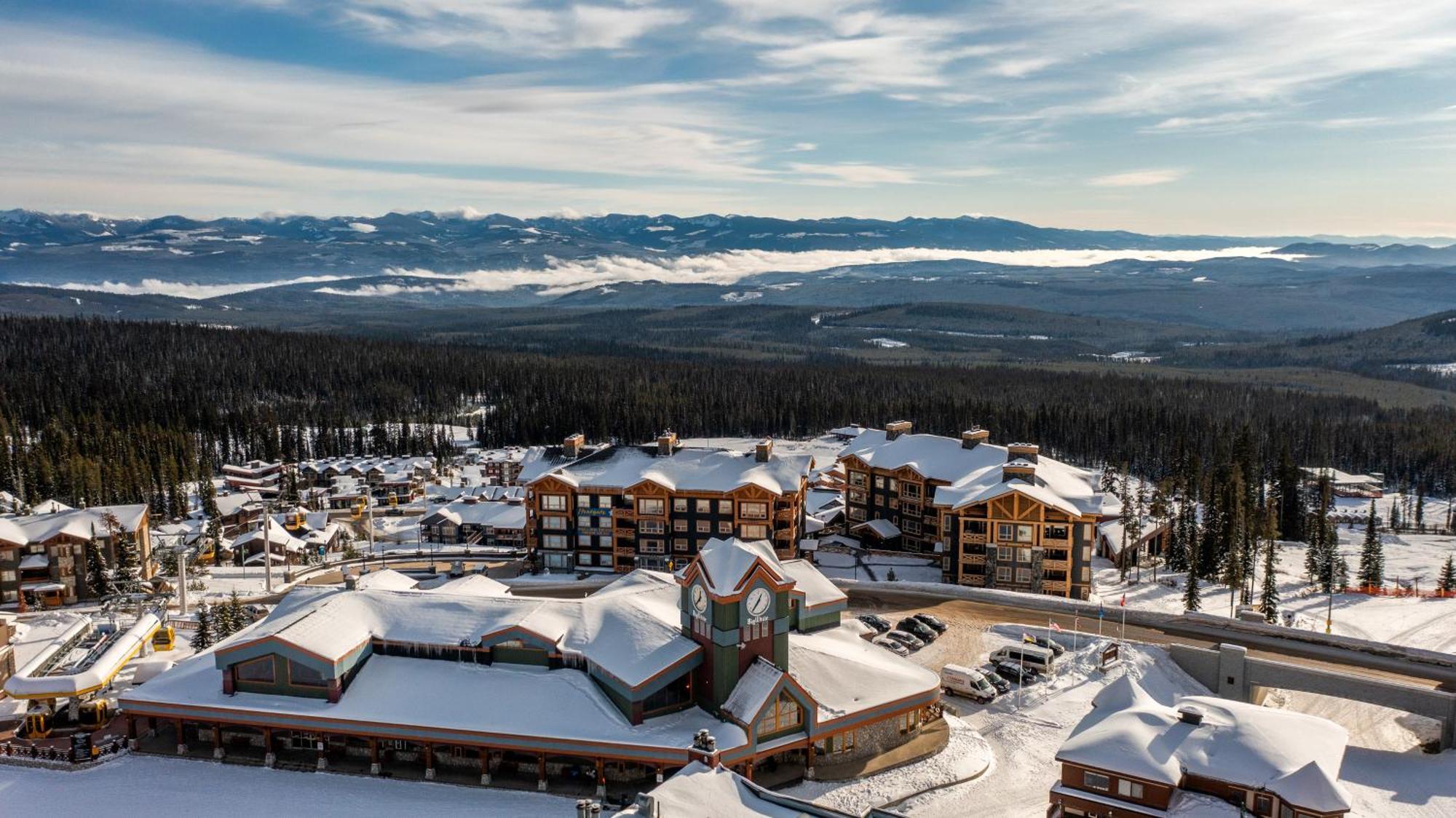 Fresh Tracks Retreat - Ski In Out Mtn View & Private Hot Tub Big White Ski Resort Экстерьер фото