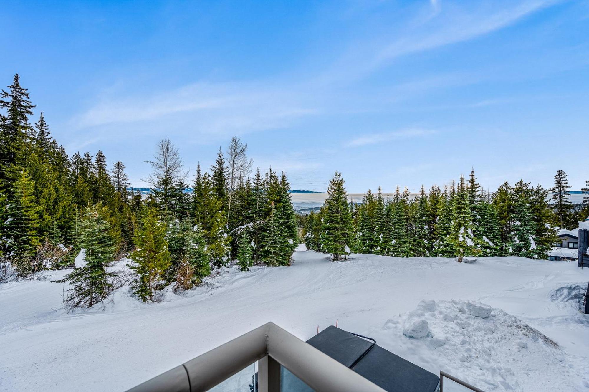 Fresh Tracks Retreat - Ski In Out Mtn View & Private Hot Tub Big White Ski Resort Экстерьер фото